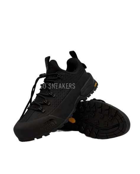 Мужские зимние кроссовки The North Face Futurelight Black