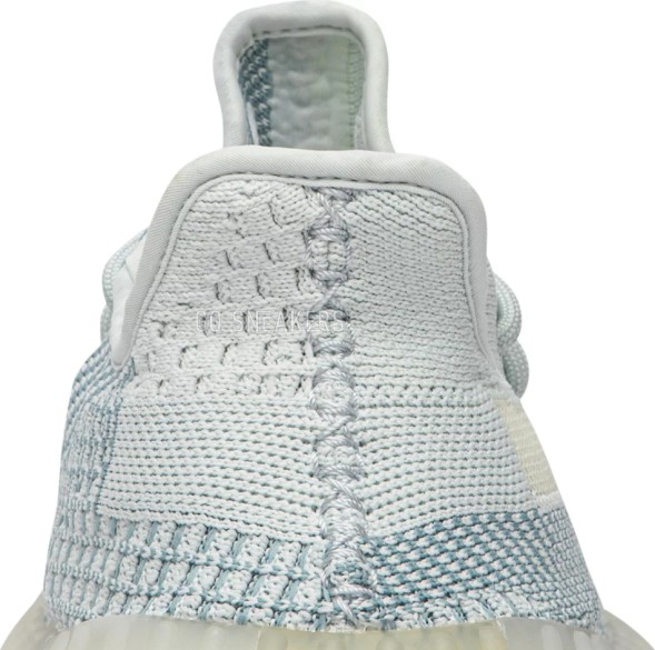 Унисекс кроссовки Adidas Yeezy Boost 350 V2 'Cloud White Non-Reflective'