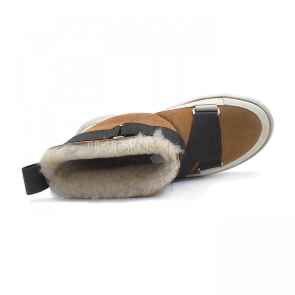 Женские угги UGG Boom Buckle Boot - Chestnut