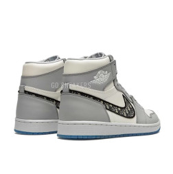 Nike Jordan 1 Retro High Dior