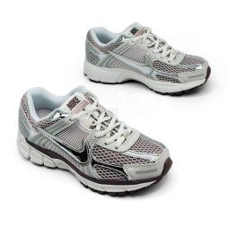 Nike Zoom Vomero 5 WMNS Sail Mink Silver