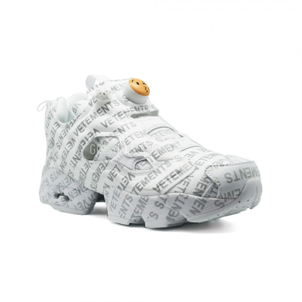 Женские кроссовки Vetements x Reebok Insta Pump Fury "Emoji"