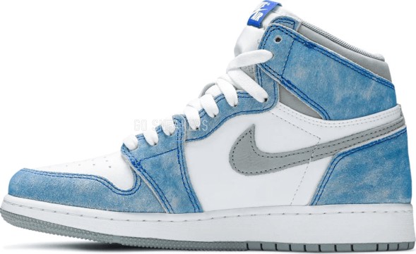Женские кроссовки Nike Air Jordan 1 Retro High OG GS 'Hyper Royal'
