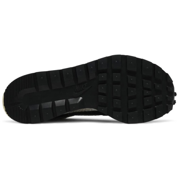 Унисекс кроссовки Nike x Sacai VaporWaffle Villain Red