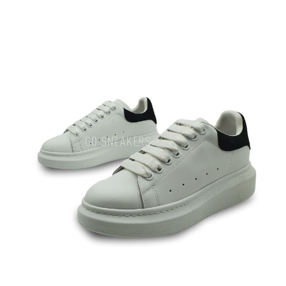 Женские кроссовки Alexander McQueen Raised-sole Black/White