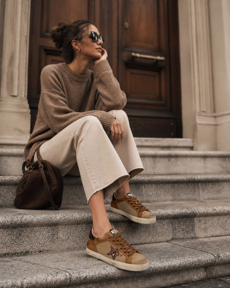 Женские кеды Golden Goose Super-Star in Beige and Brown Suede Wth Brown Glitter Star