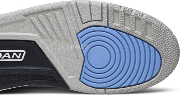 Унисекс кроссовки Nike Air Jordan 3 Retro 'UNC'